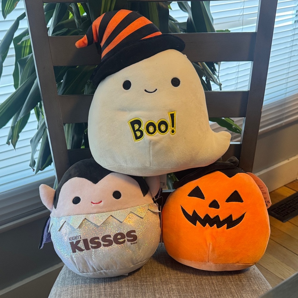 3 Halloween themed Squishmallows Vampire Ghost Pumpkin